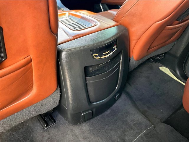Used 2017 Cadillac Escalade ESV Luxury RWD image 22