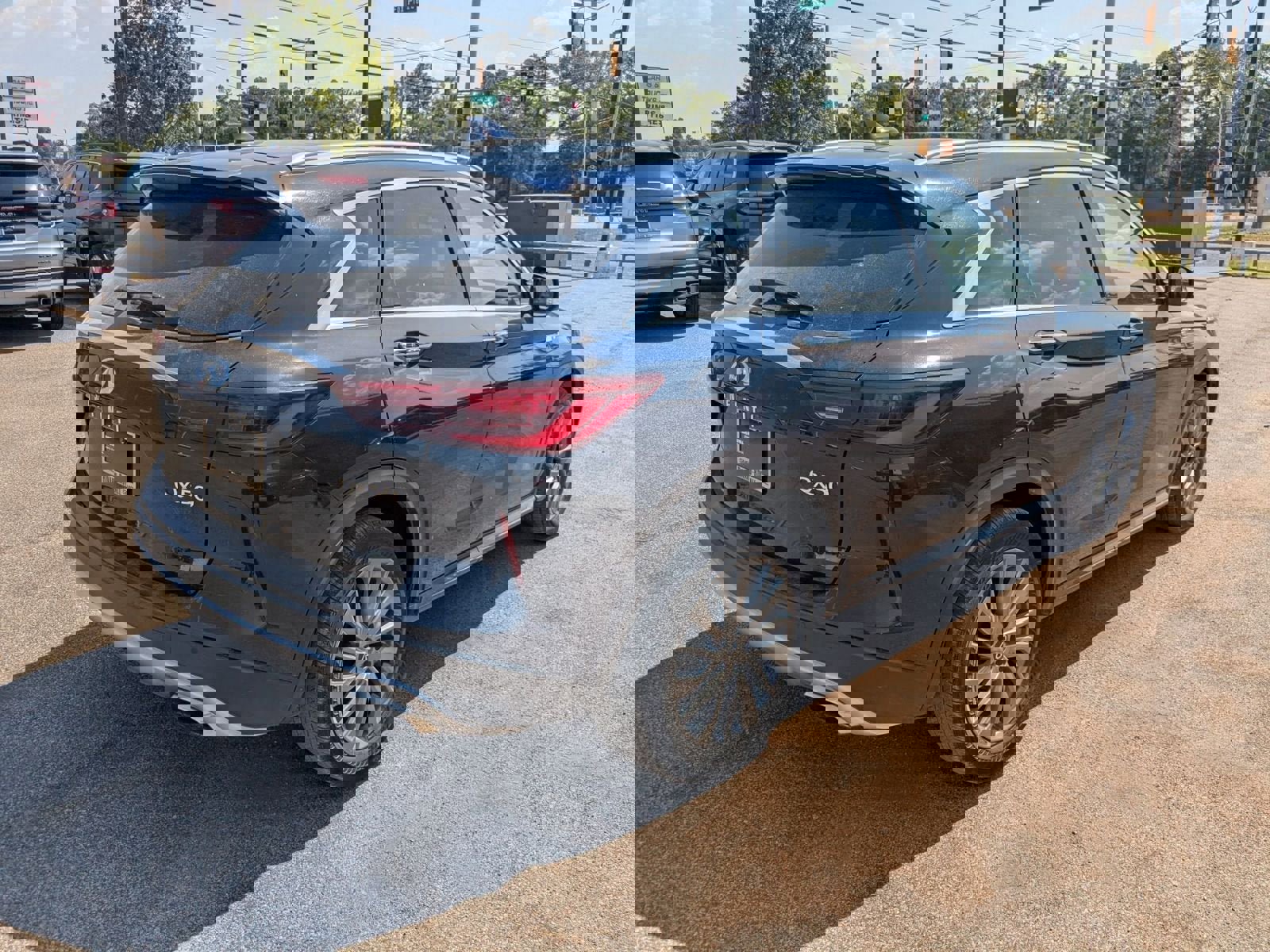 Used 2024 INFINITI QX50 Luxe image 36