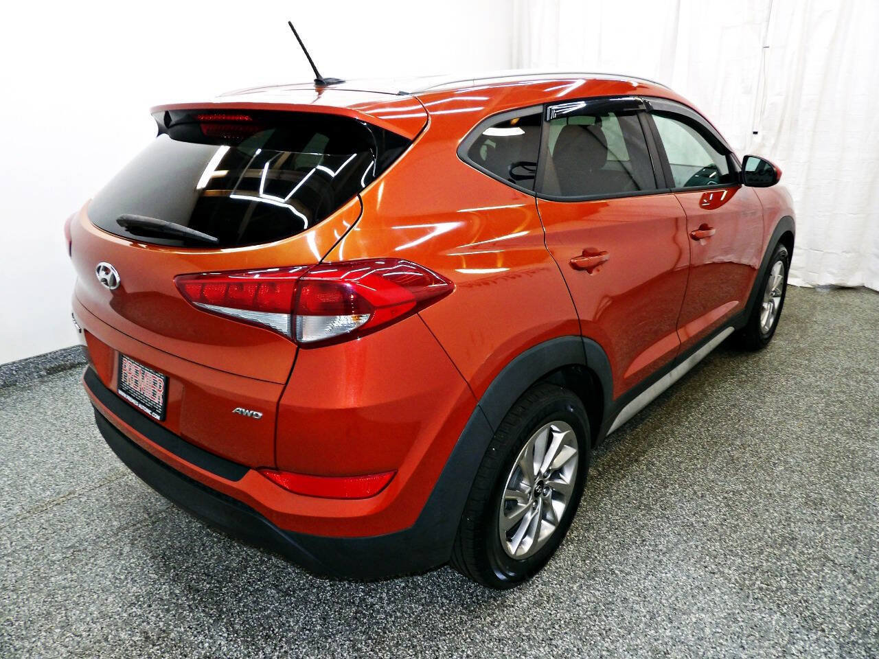 Used 2017 Hyundai Tucson SE w/ SE Popular Package 02 AWD/4WD image 6