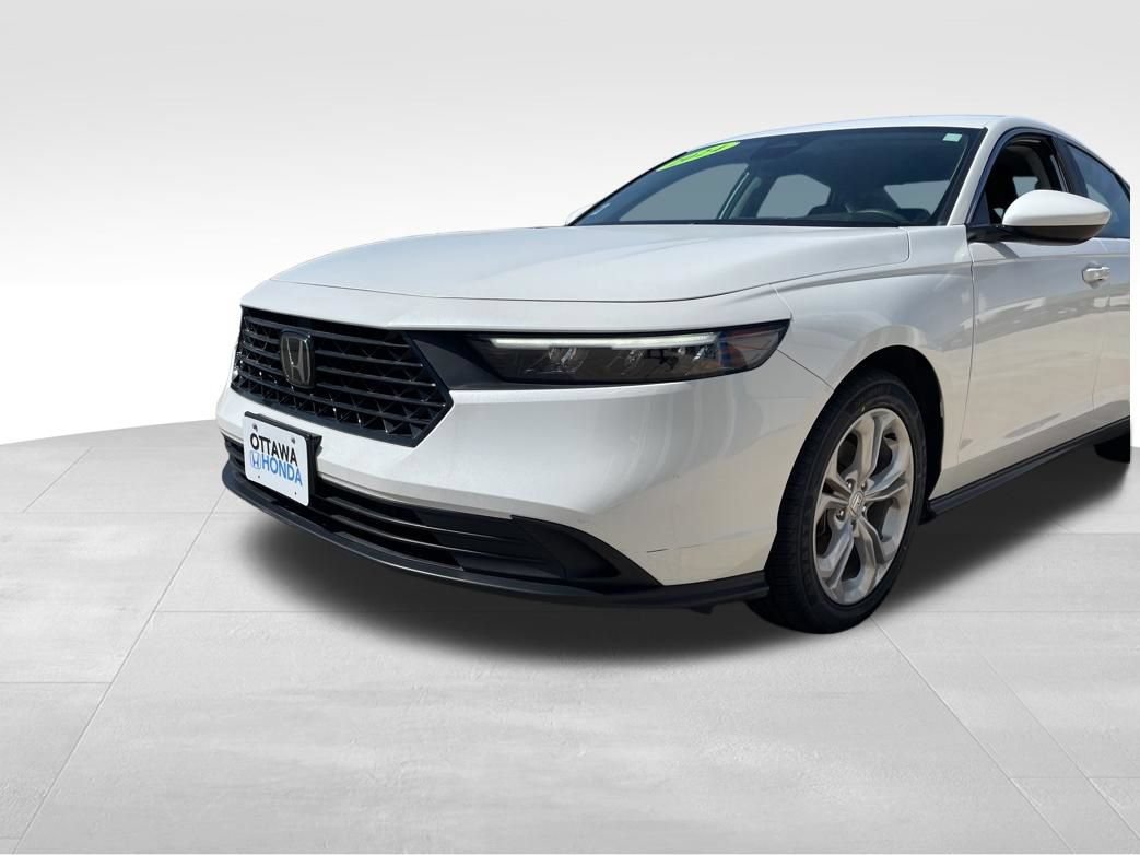 Used 2024 Honda Accord LX image 13