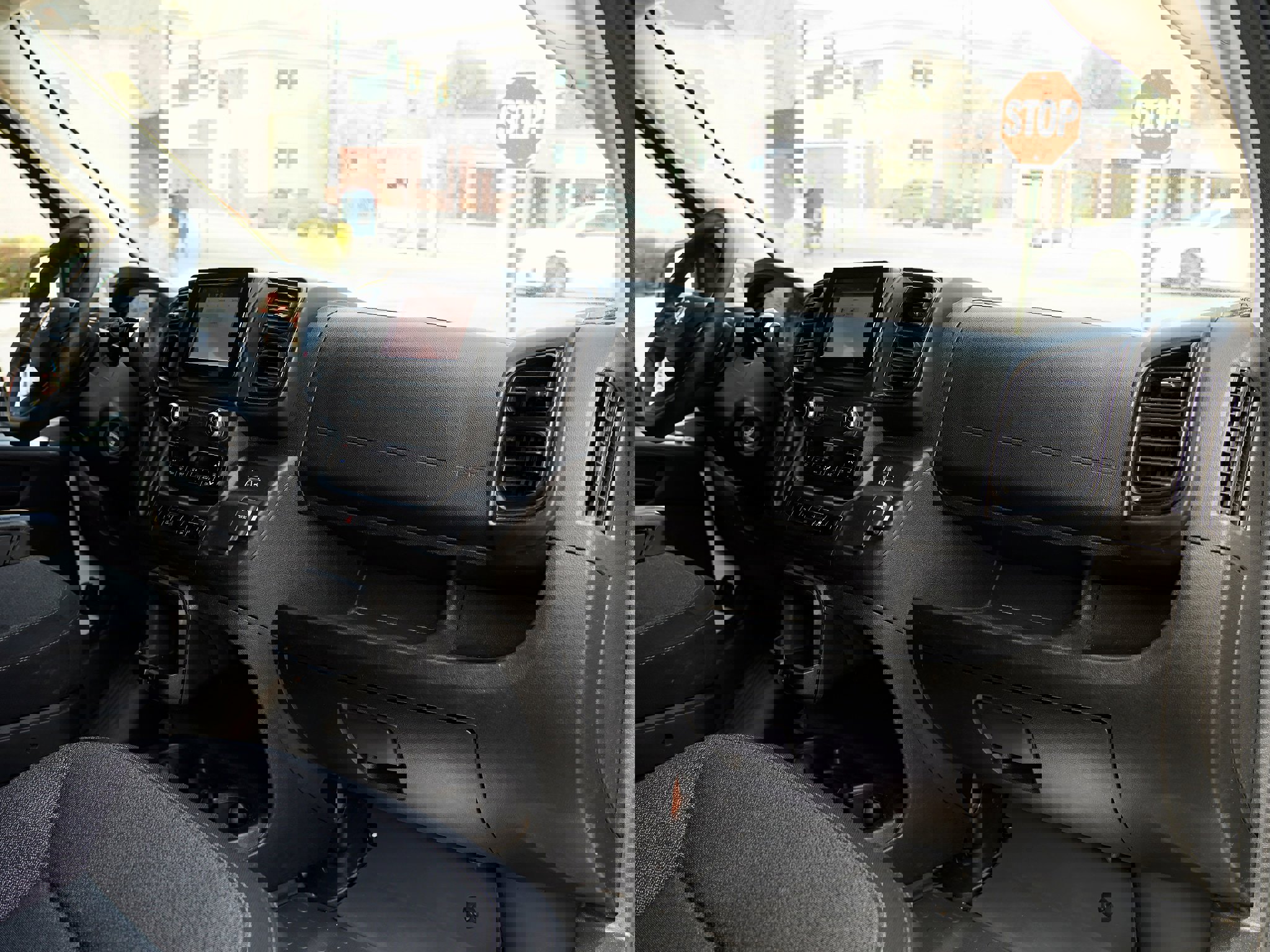 Used 2024 RAM ProMaster 2500 w/ Convenience Group image 23