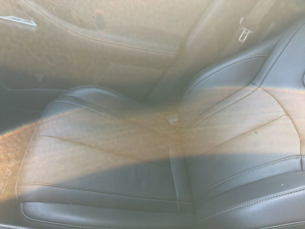 Used 2024 INFINITI QX60 Luxe w/ Vision Package AWD/4WD image 6