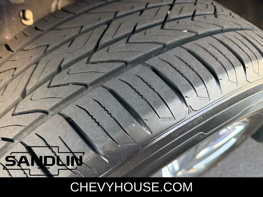 Used 2013 Ford Edge SEL image 29