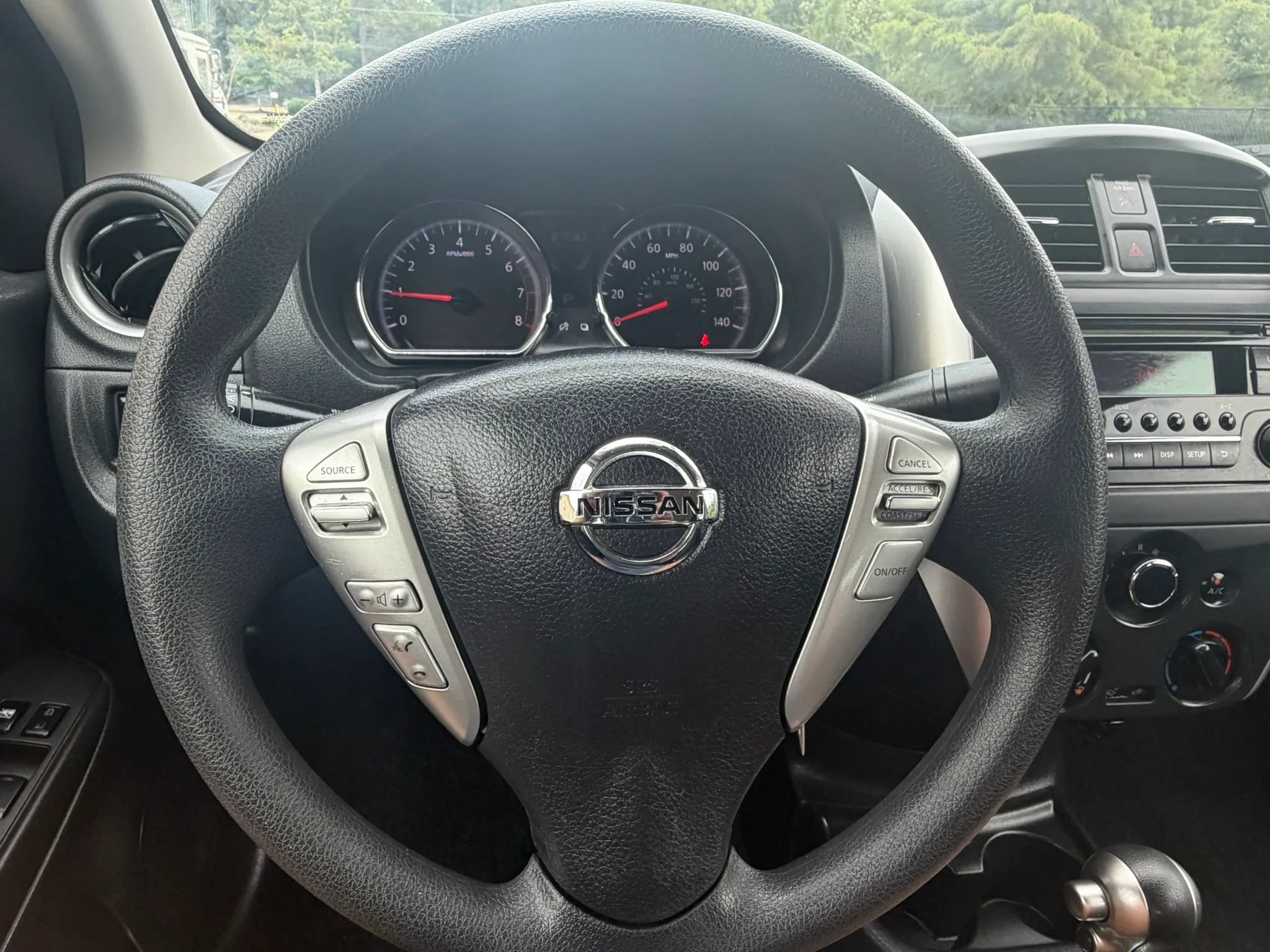 Used 2016 Nissan Versa SV FWD image 15