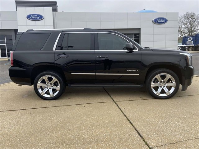 Used 2019 GMC Yukon Denali w/ Denali Ultimate Package image 2