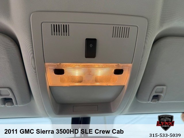 Used 2011 GMC Sierra 3500 SLE w/ SLE Preferred Package AWD/4WD image 19