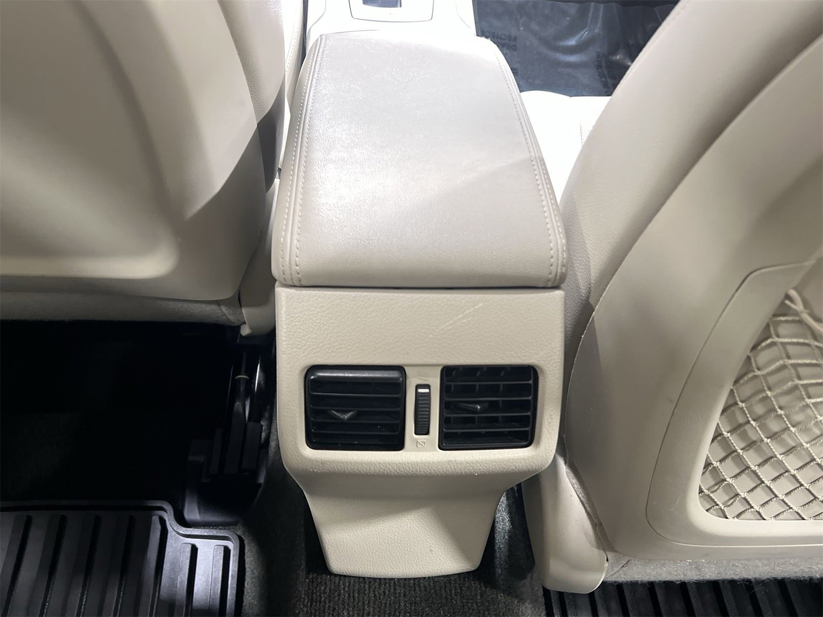 Used 2014 Subaru Outback 2.5i Limited image 20