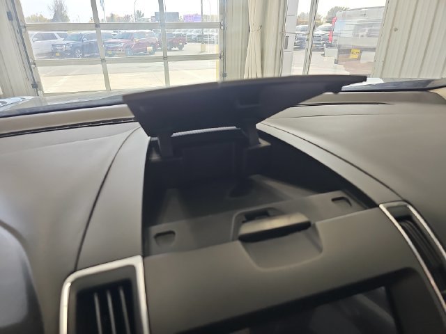 Used 2018 Ford Edge Titanium w/ Equipment Group 301A AWD/4WD image 41