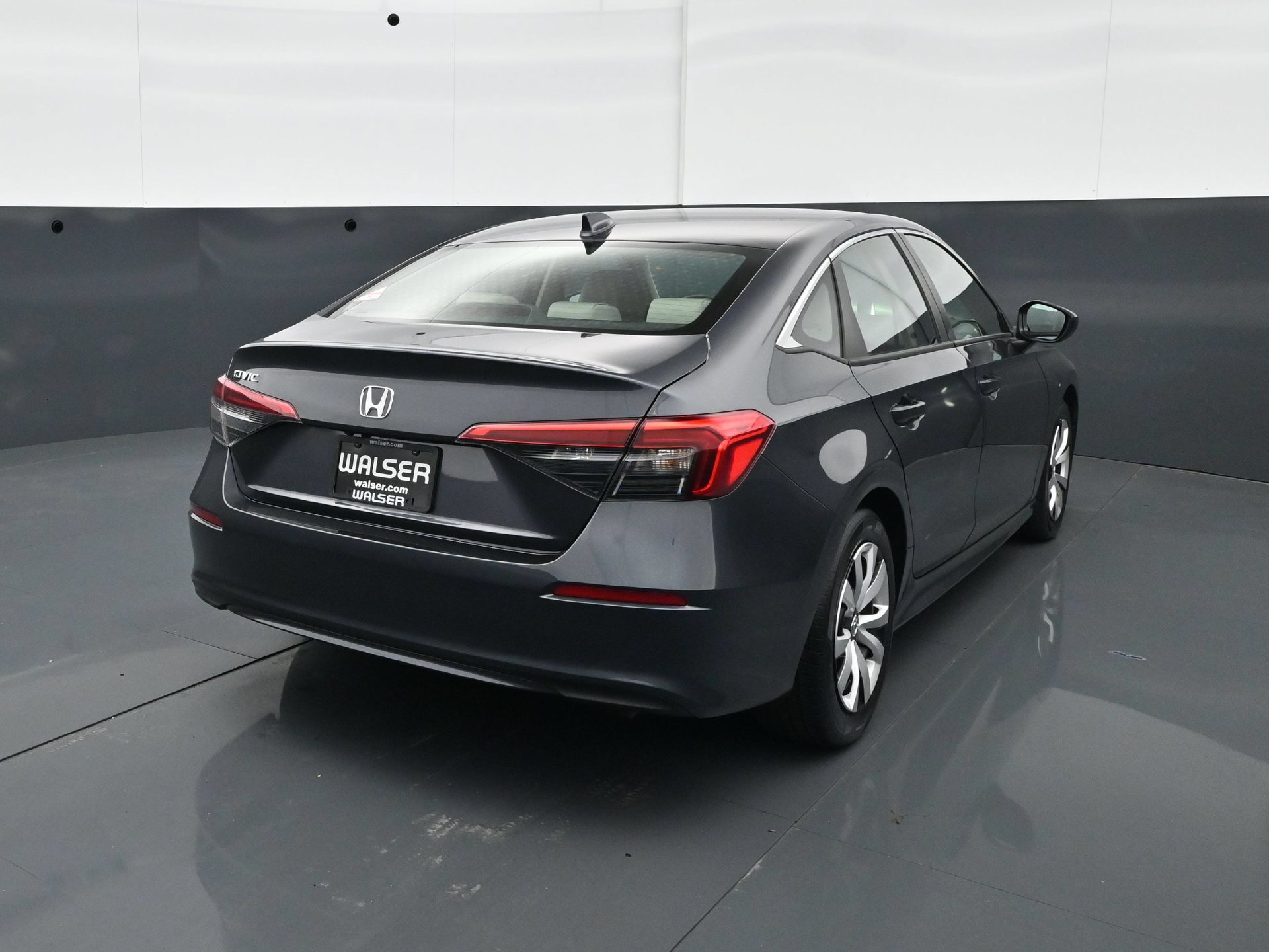 Used 2024 Honda Civic LX image 6