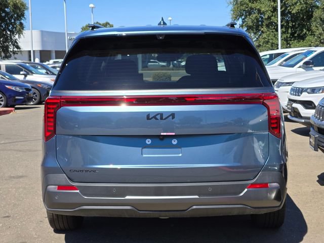 New 2025 Kia Carnival SX Prestige FWD image 6
