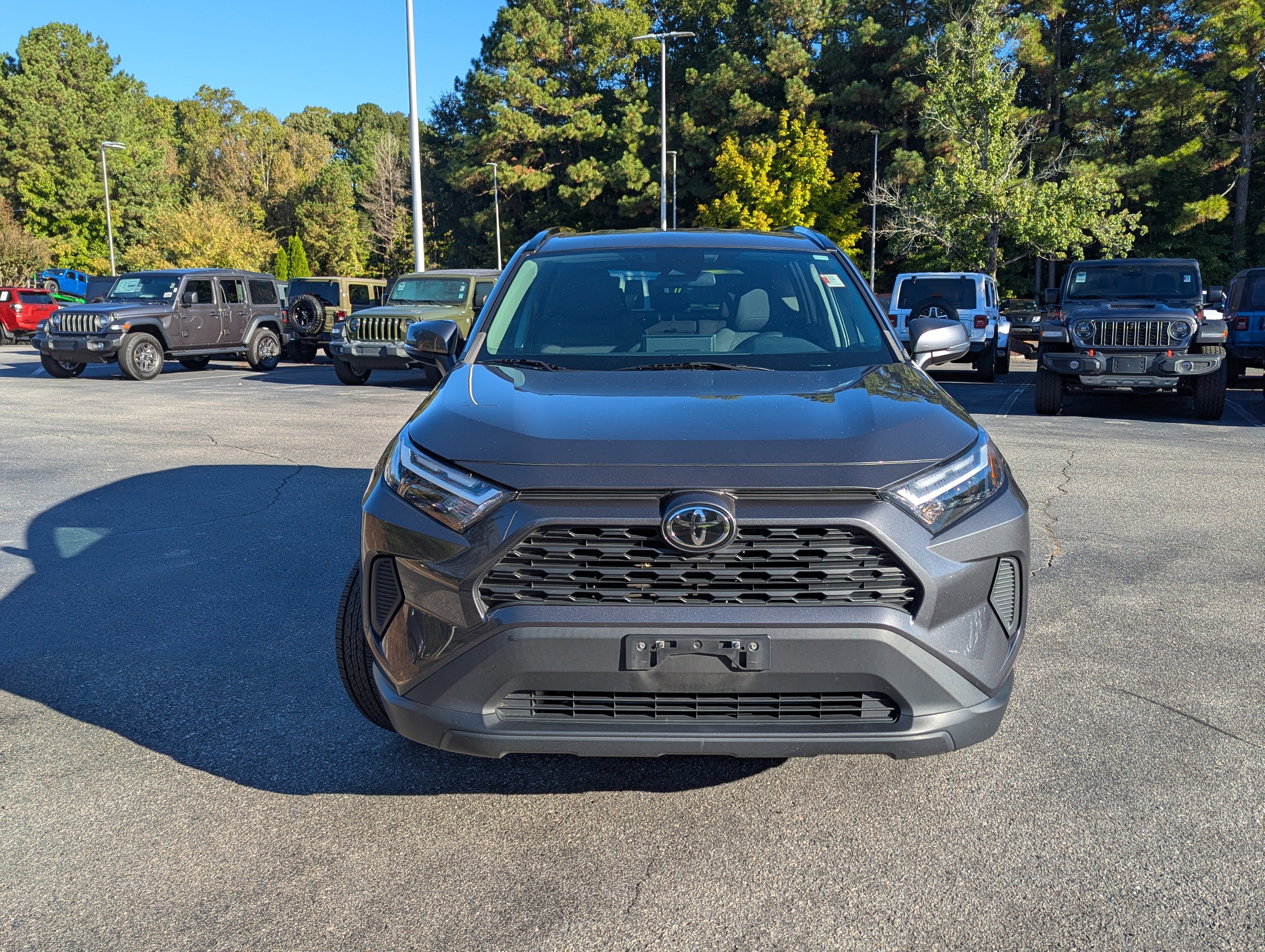 Used 2023 Toyota RAV4 XLE image 2