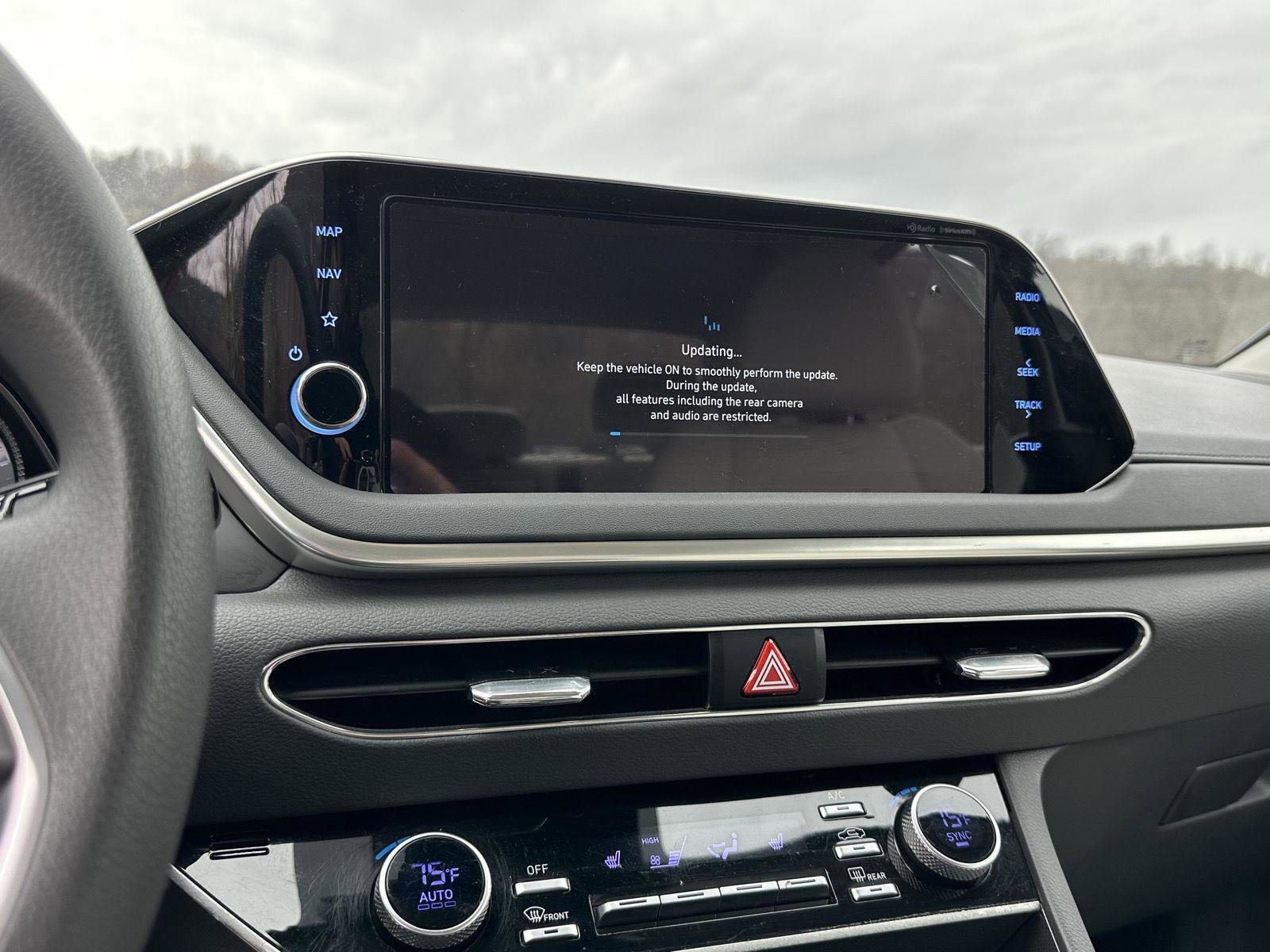 Used 2023 Hyundai Sonata SEL w/ Cargo Package image 15