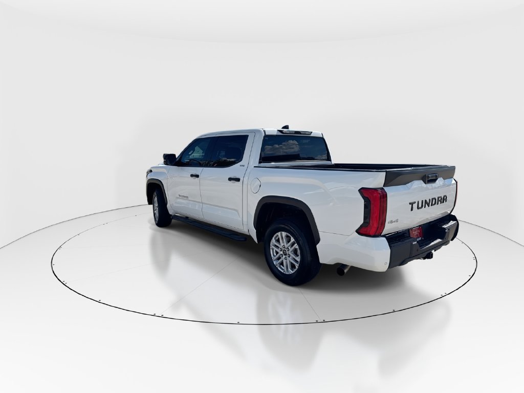 Used 2023 Toyota Tundra SR5 w/ SR5 Convenience Package AWD/4WD image 6