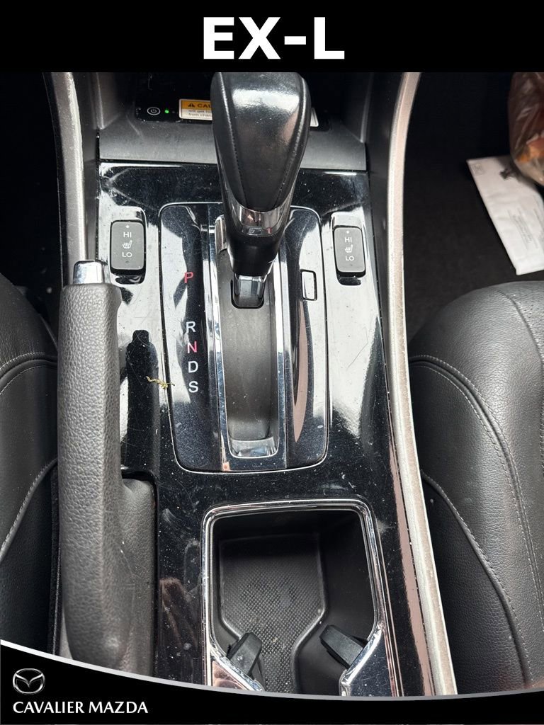 Used 2017 Honda Accord EX-L image 11