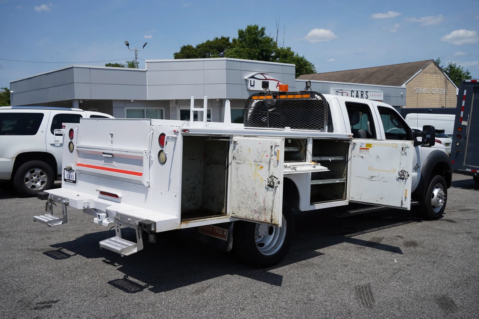 Used 2015 Ford F550 4x4 Crew Cab Super Duty image 13