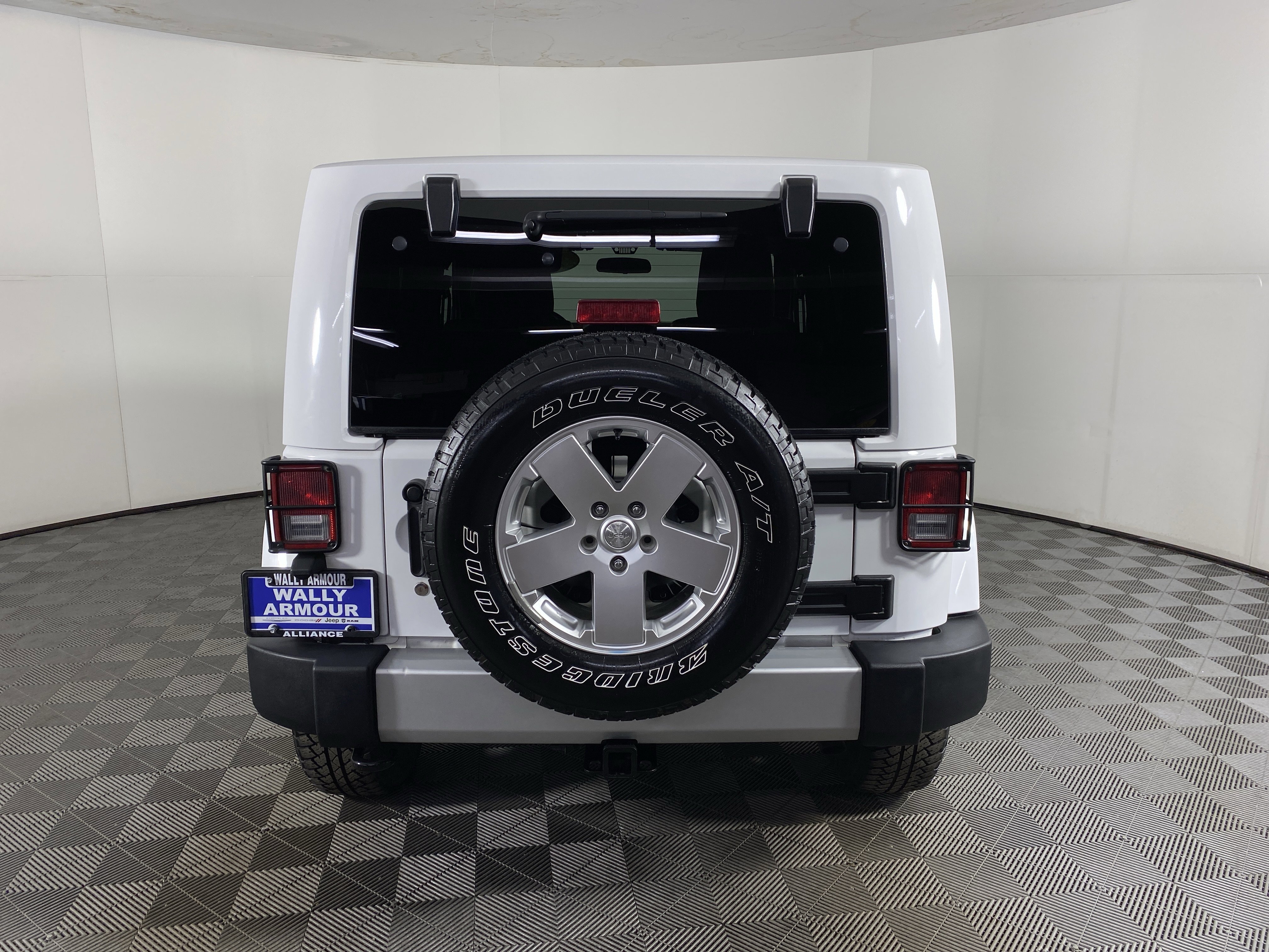 Used 2012 Jeep Wrangler Sahara w/ Connectivity Group image 7