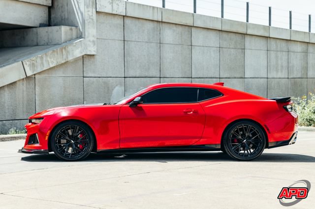 Used 2018 Chevrolet Camaro ZL1 RWD image 57
