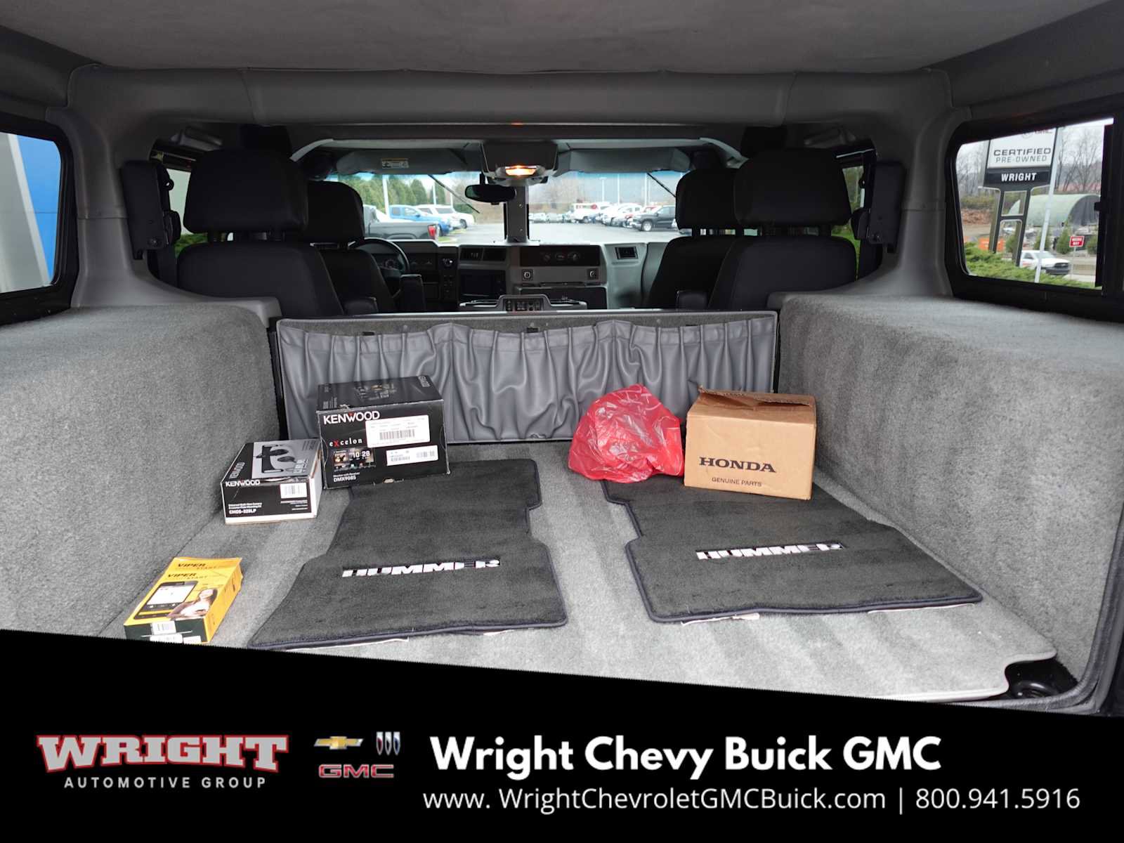 Used 2002 HUMMER H1 4-Door Wagon image 32