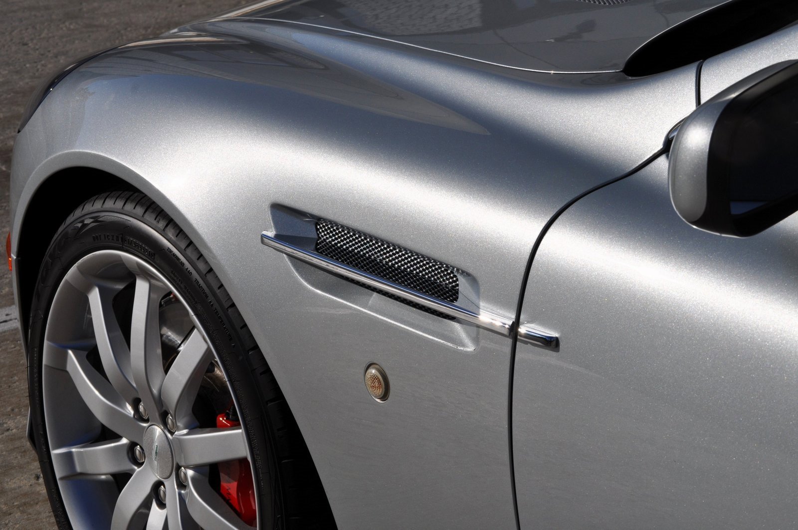 Used 2006 Aston Martin DB9 Coupe image 12