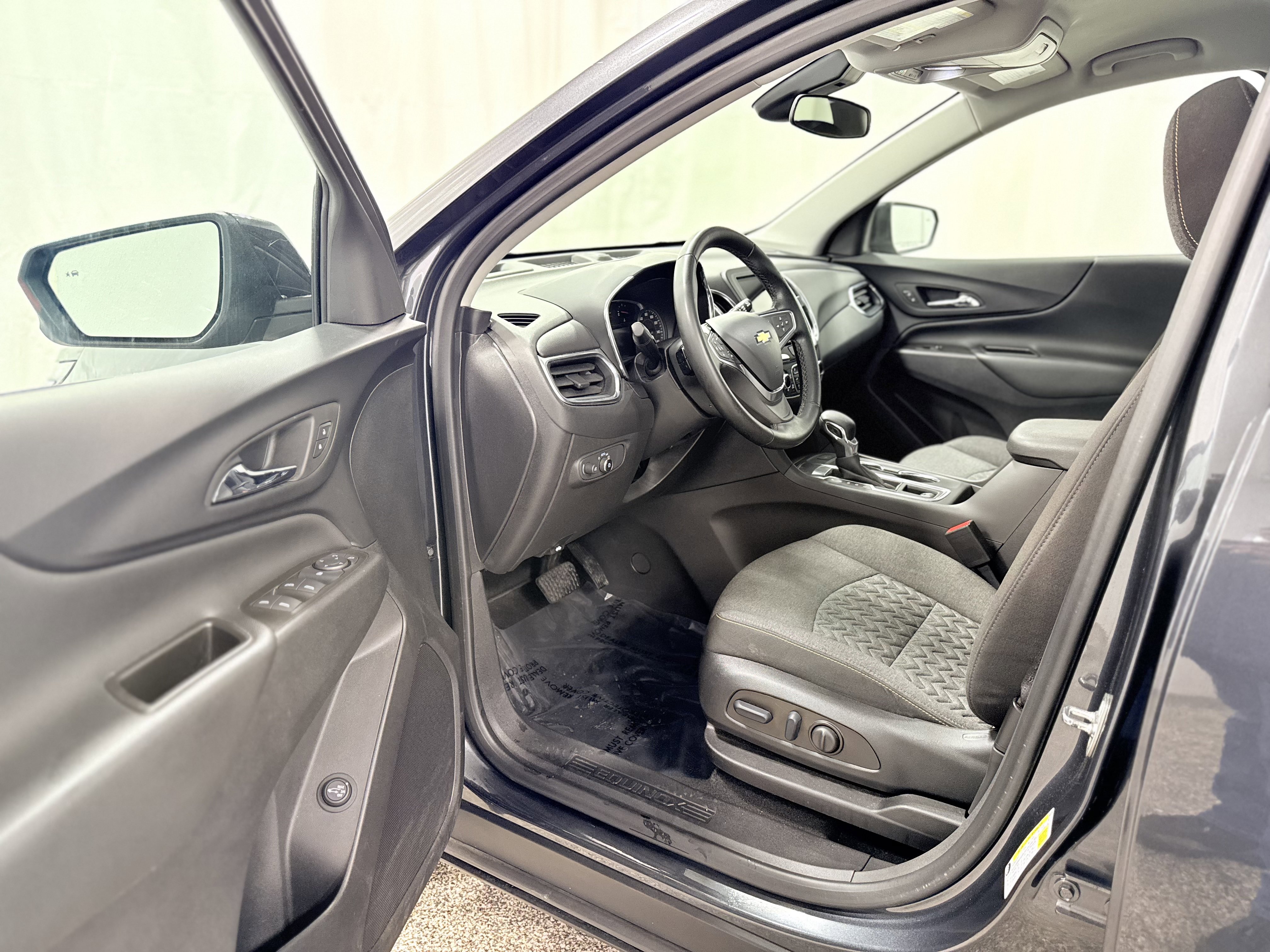 Certified 2023 Chevrolet Equinox LT image 12