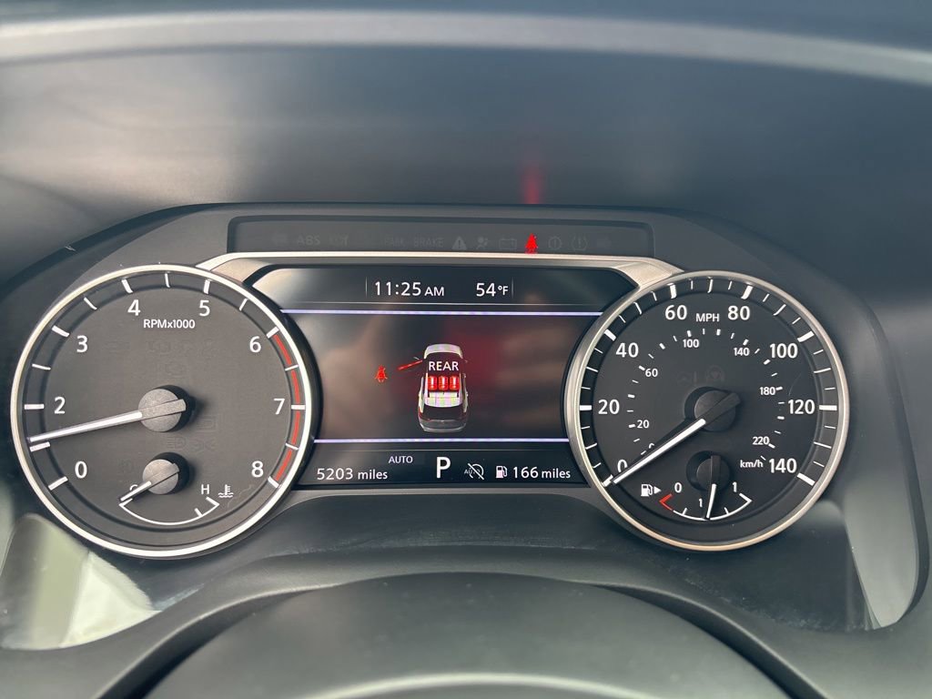 Used 2024 Nissan Rogue S AWD/4WD image 23