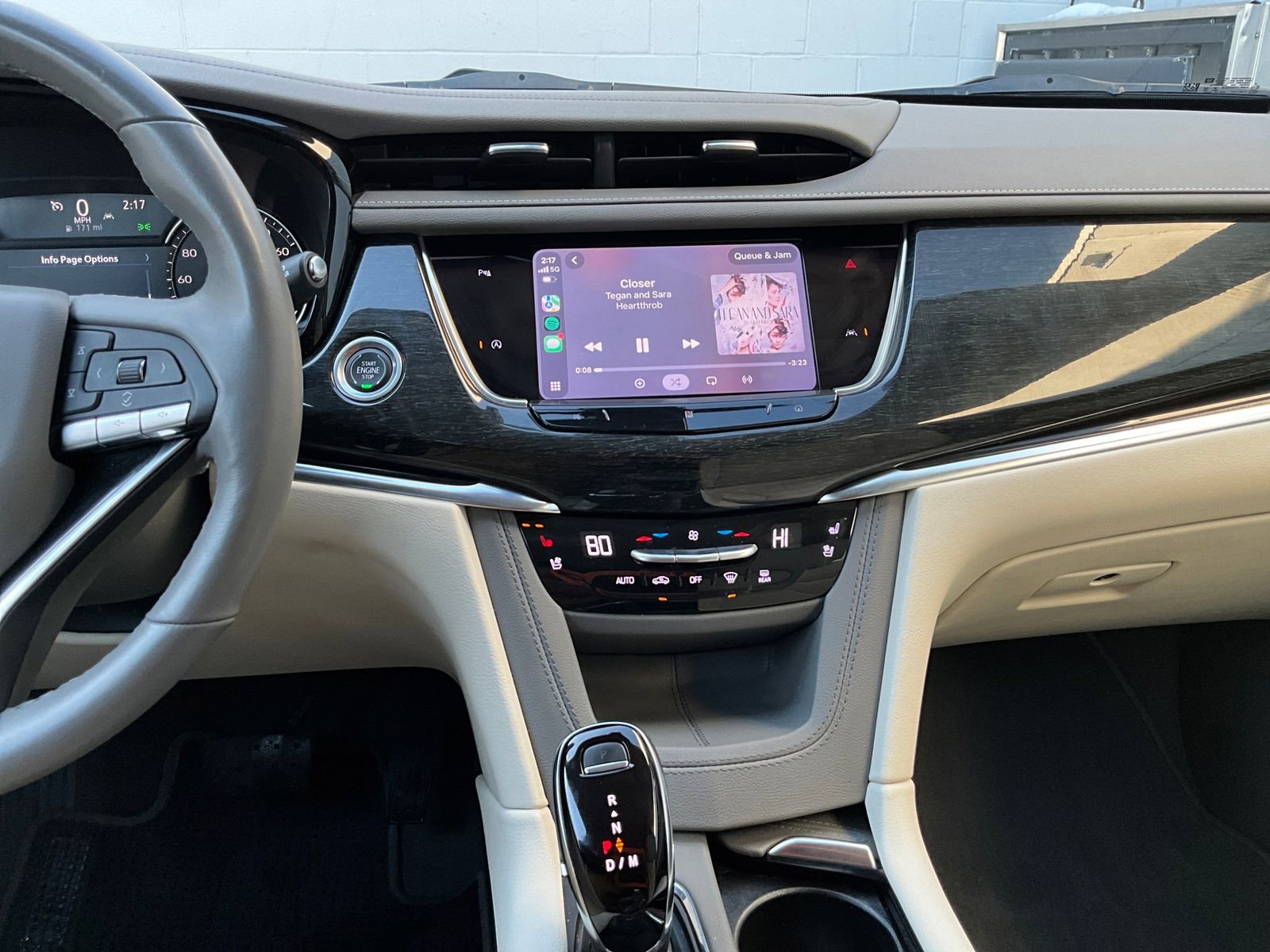 Certified 2021 Cadillac XT6 Premium Luxury image 20