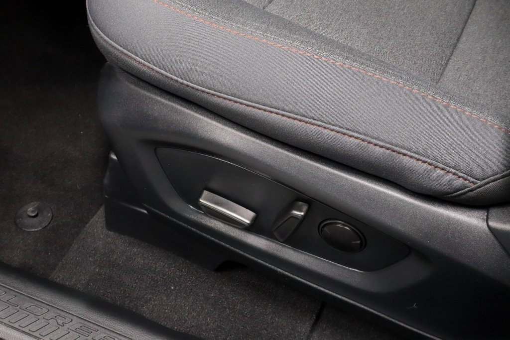 Certified 2025 Ford Explorer Active image 24