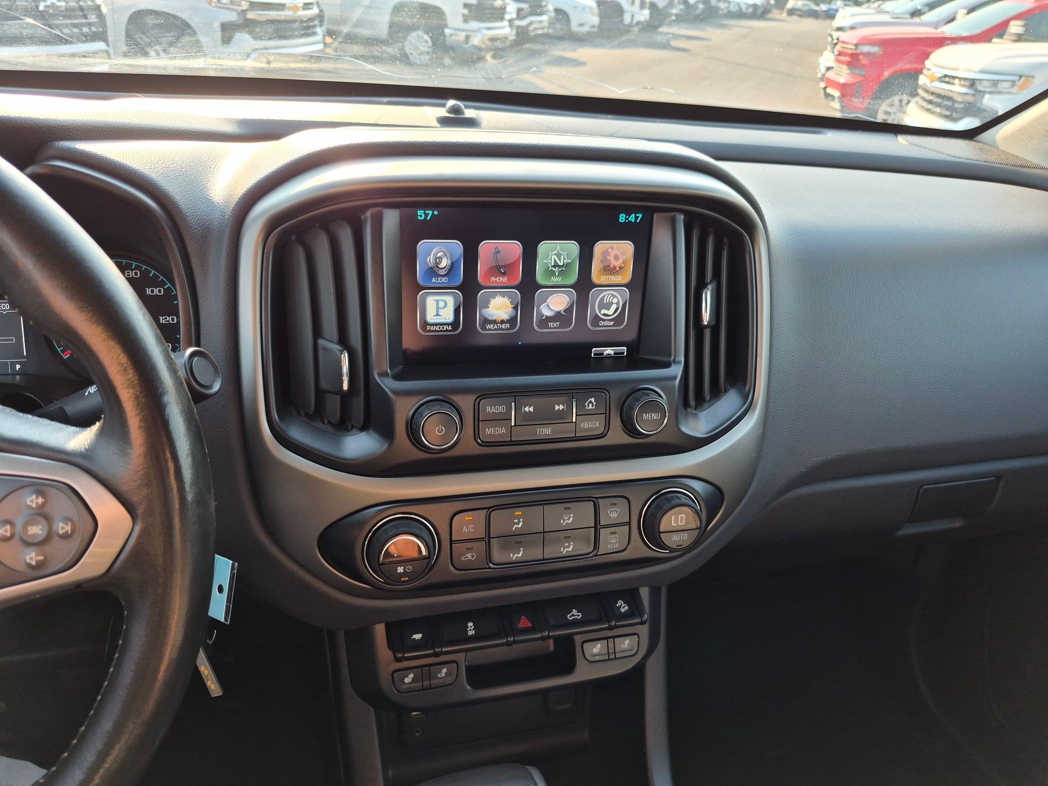 Used 2015 Chevrolet Colorado Z71 AWD/4WD image 24