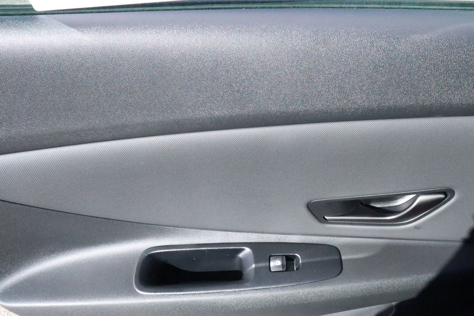 New 2026 Hyundai Elantra SEL Sport image 23