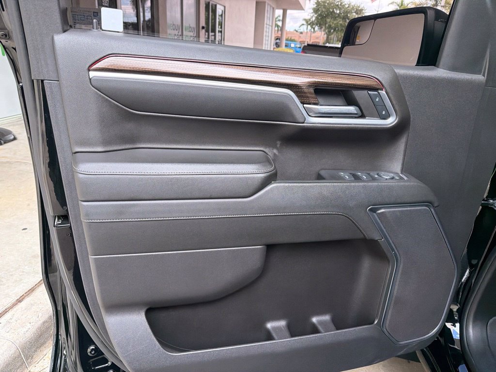 Used 2024 Chevrolet Silverado 1500 RST RWD image 39