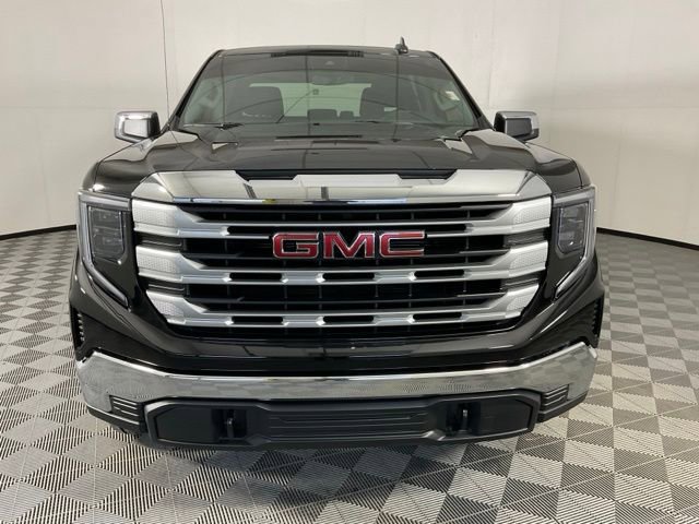 Used 2023 GMC Sierra 1500 SLE w/ X31 Off-Road Package image 2