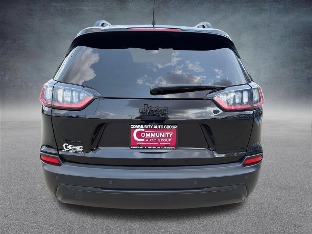 Used 2023 Jeep Cherokee Altitude Lux AWD/4WD image 4