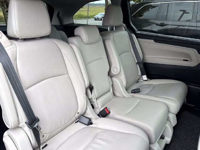 Used 2025 Honda Odyssey EX-L image 21