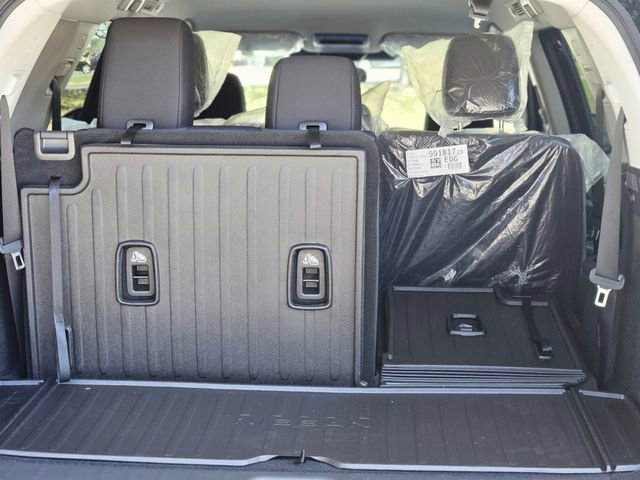 New 2026 Nissan Pathfinder SV w/ Cargo Package image 30