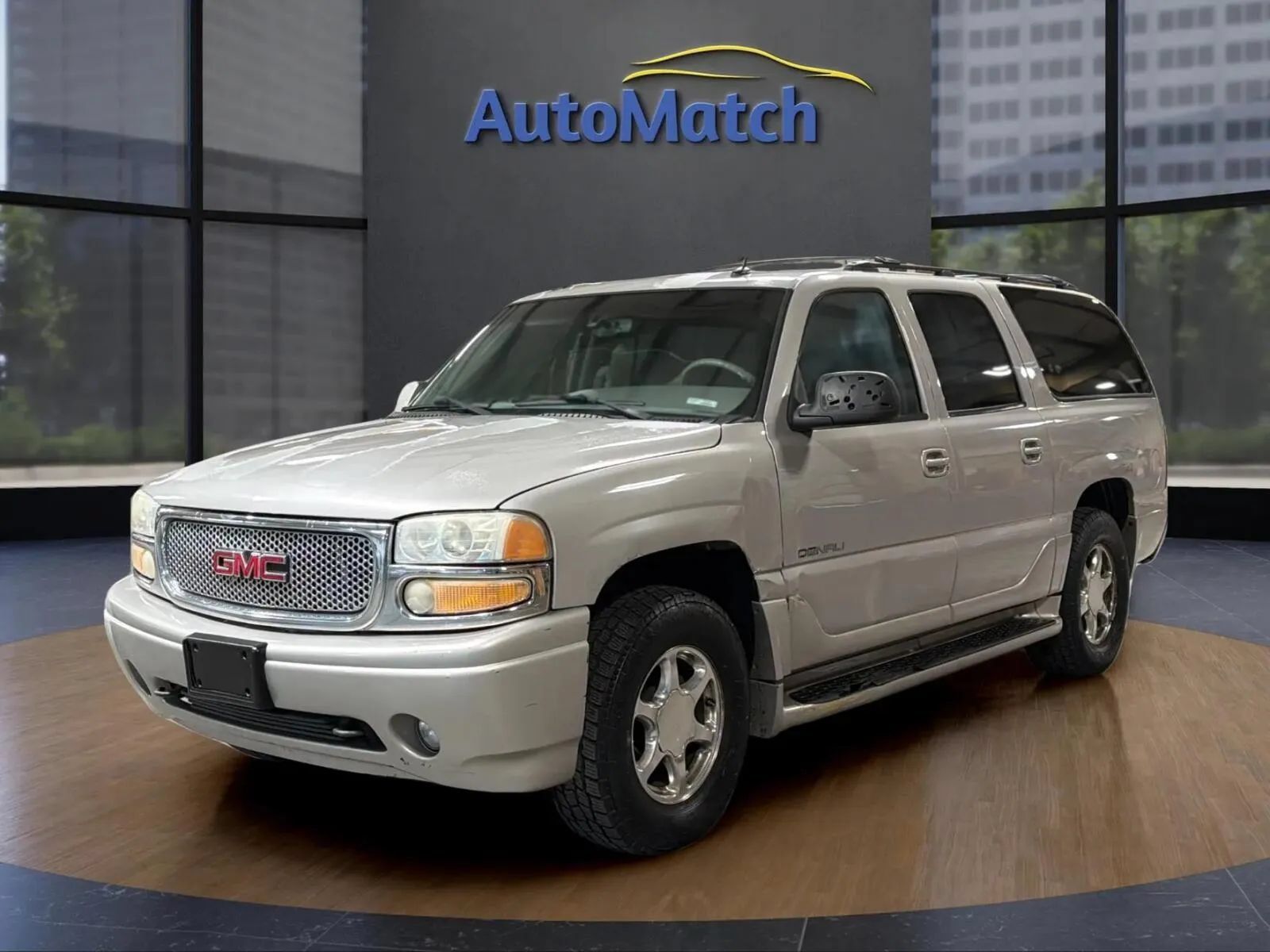 Used 2005 GMC Yukon XL Denali AWD/4WD image 3