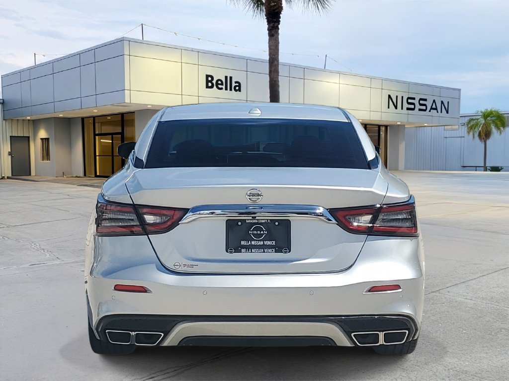 Used 2020 Nissan Maxima 3.5 SV w/ Floor Mat Group FWD image 5