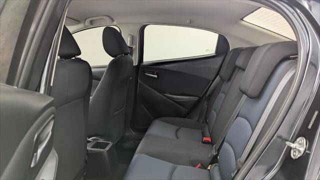 Used 2018 Toyota Yaris iA FWD image 17