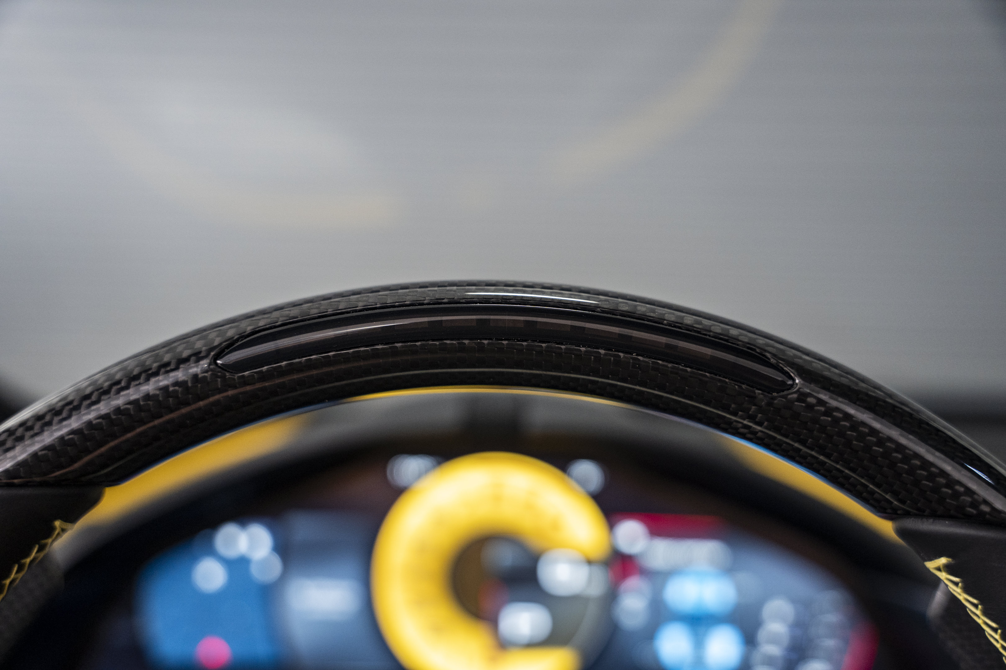 Used 2026 Ferrari Roma Spider RWD image 37