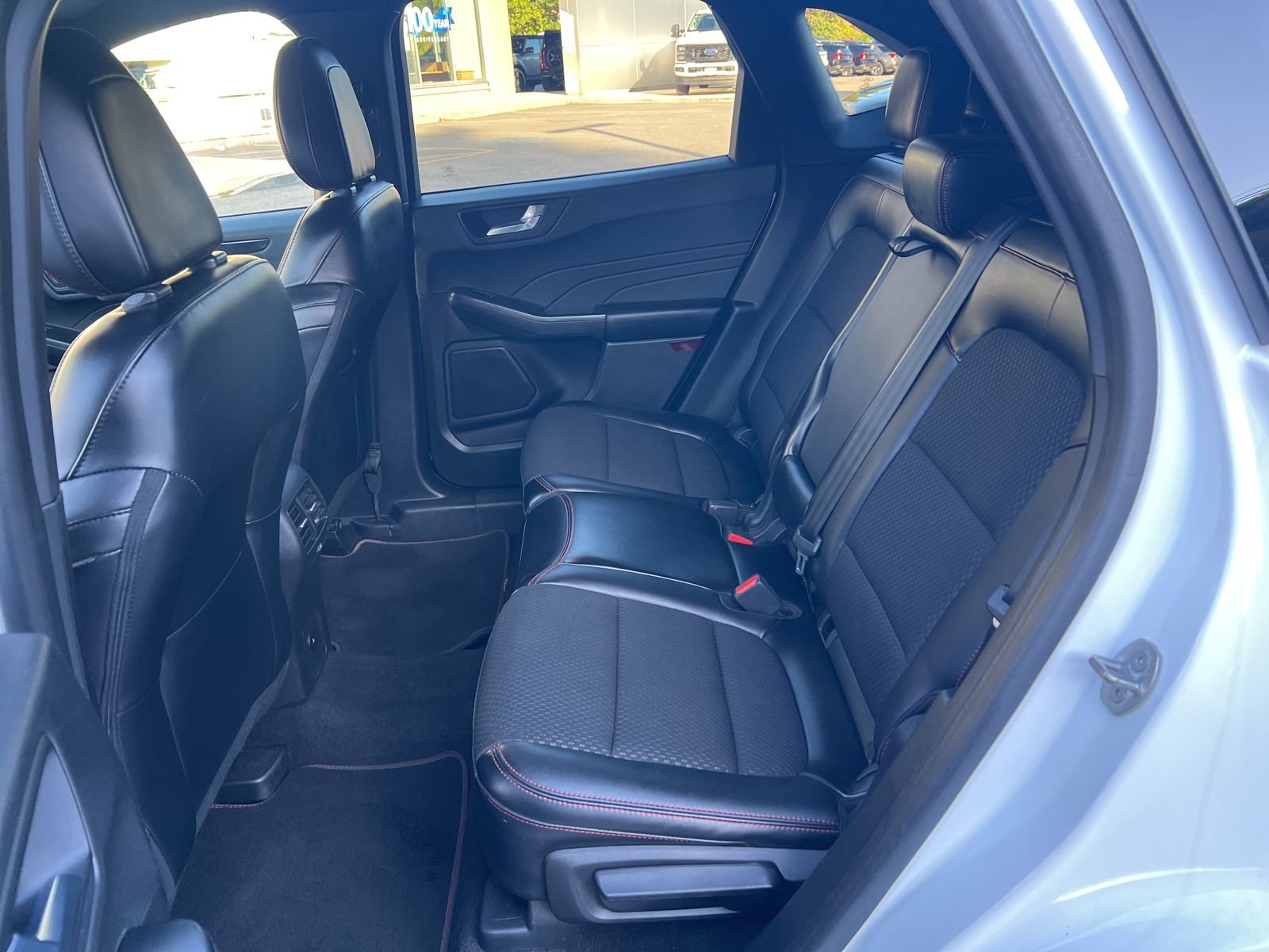 Used 2023 Ford Escape ST-Line Select image 14