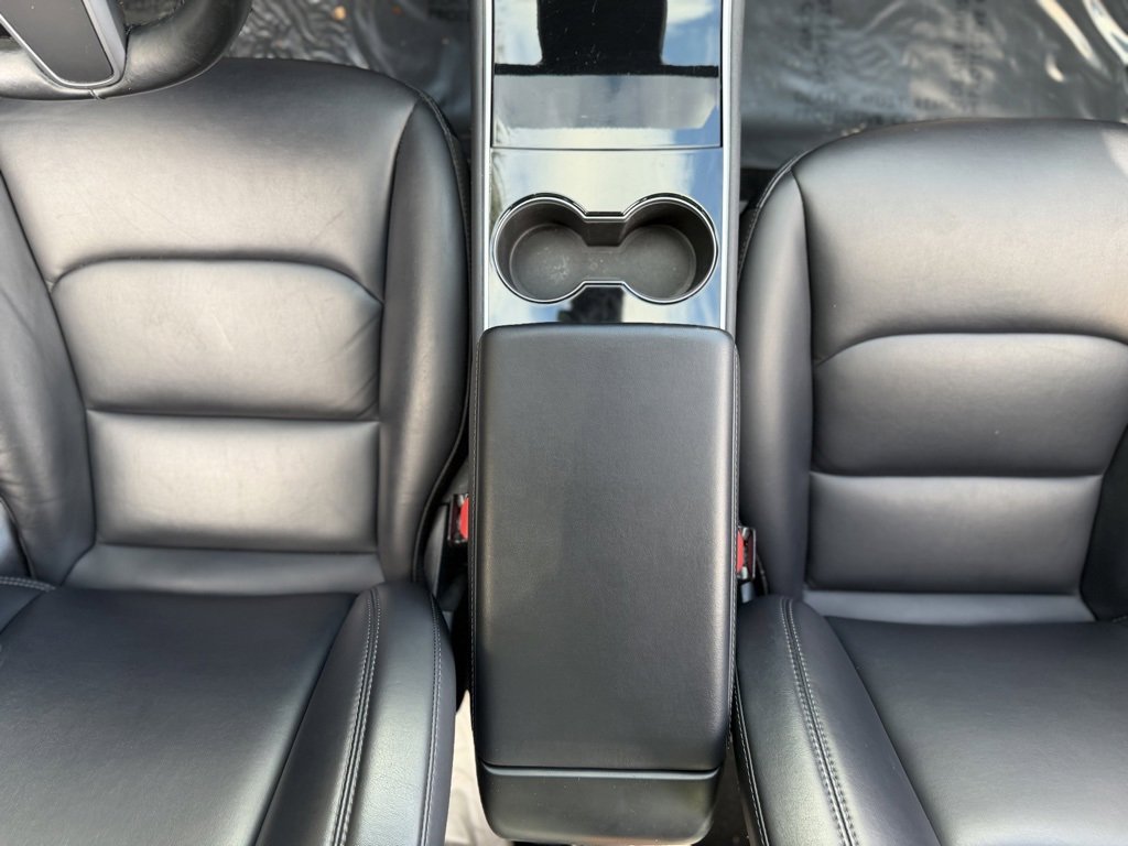 Used 2018 Tesla Model 3 Long Range image 47