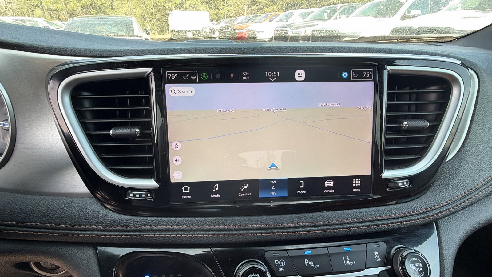 Used 2025 Chrysler Pacifica Pinnacle FWD image 33