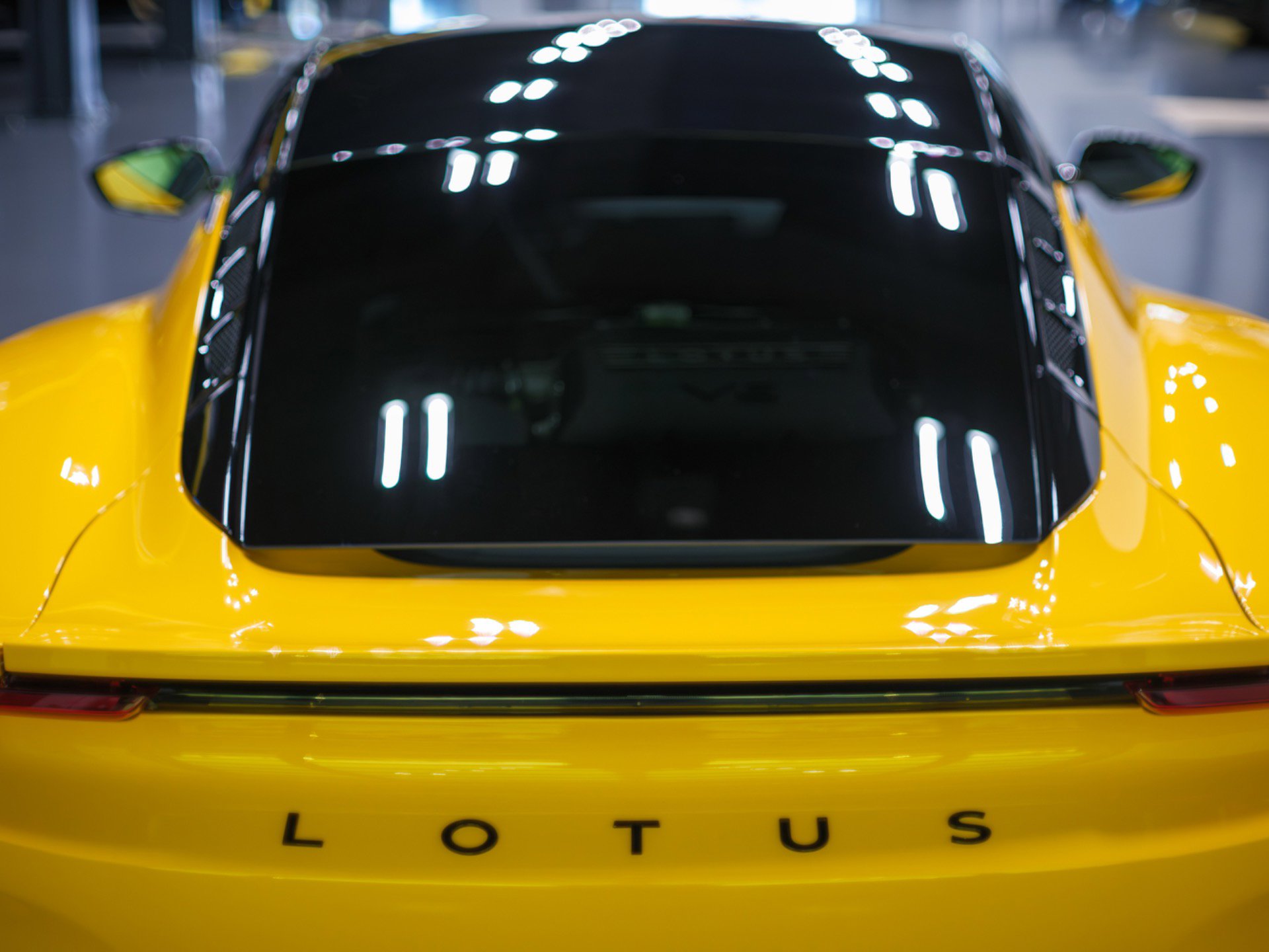 Used 2024 Lotus Emira First Edition image 77