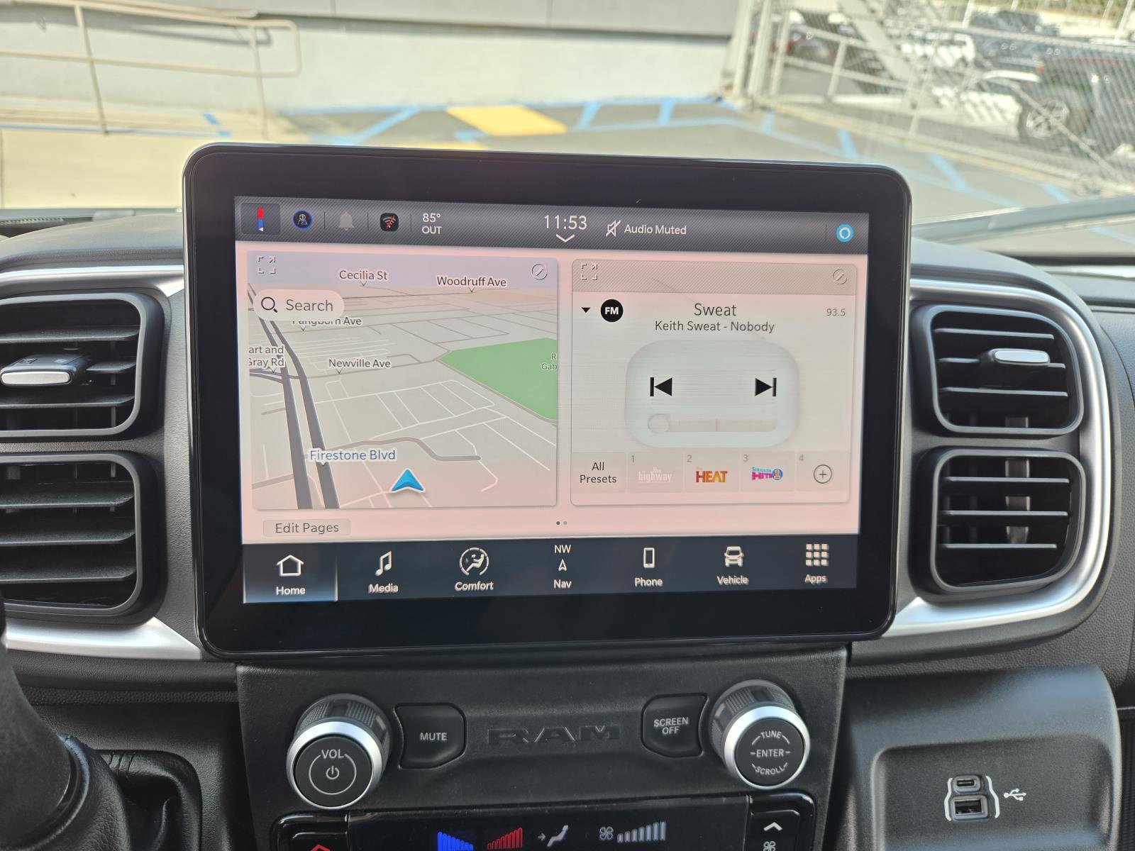 New 2026 RAM ProMaster 1500 w/ Quick Order Package 22G SLT image 9