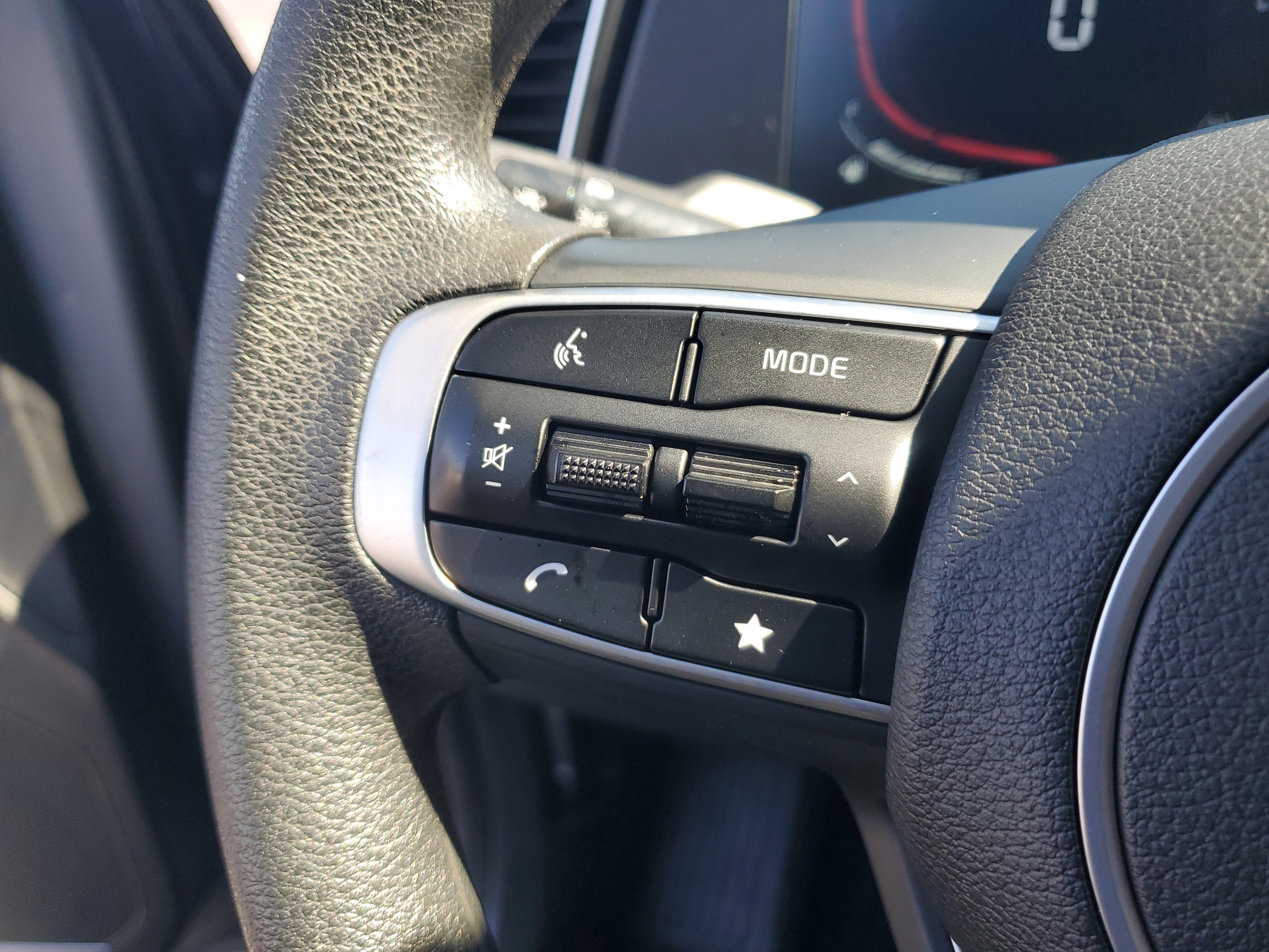 Used 2024 Kia Sportage LX image 26