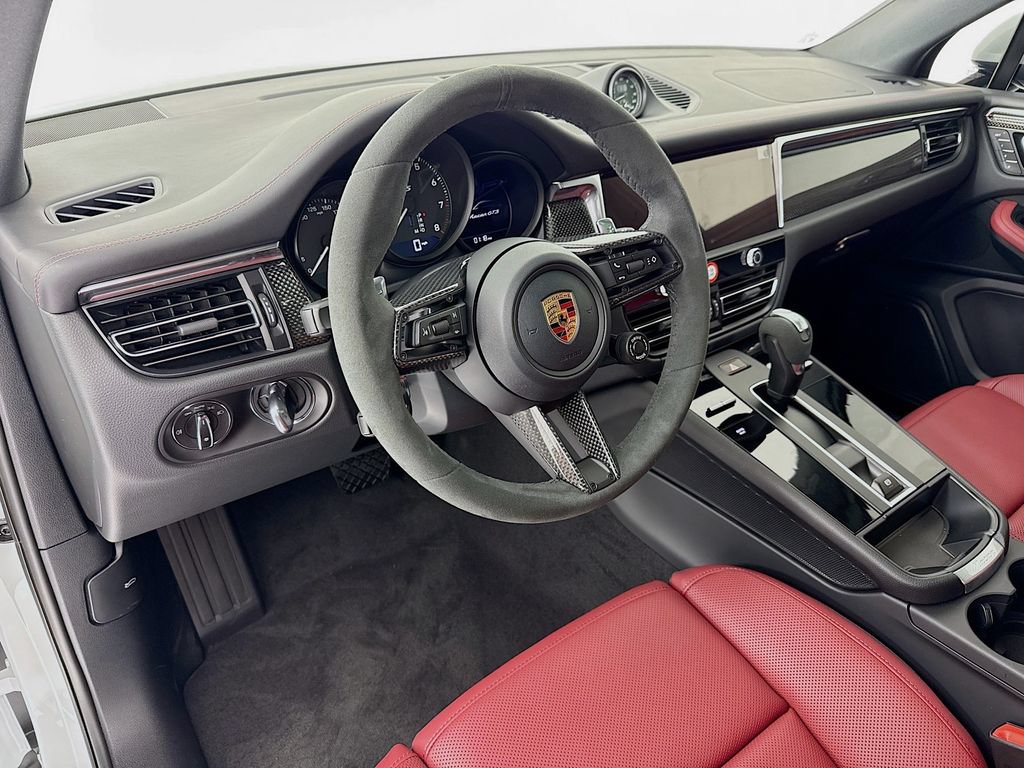 New 2026 Porsche Macan GTS AWD/4WD image 4