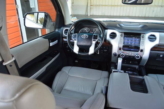 Used 2016 Toyota Tundra Limited w/ Limited Premium Package AWD/4WD image 45