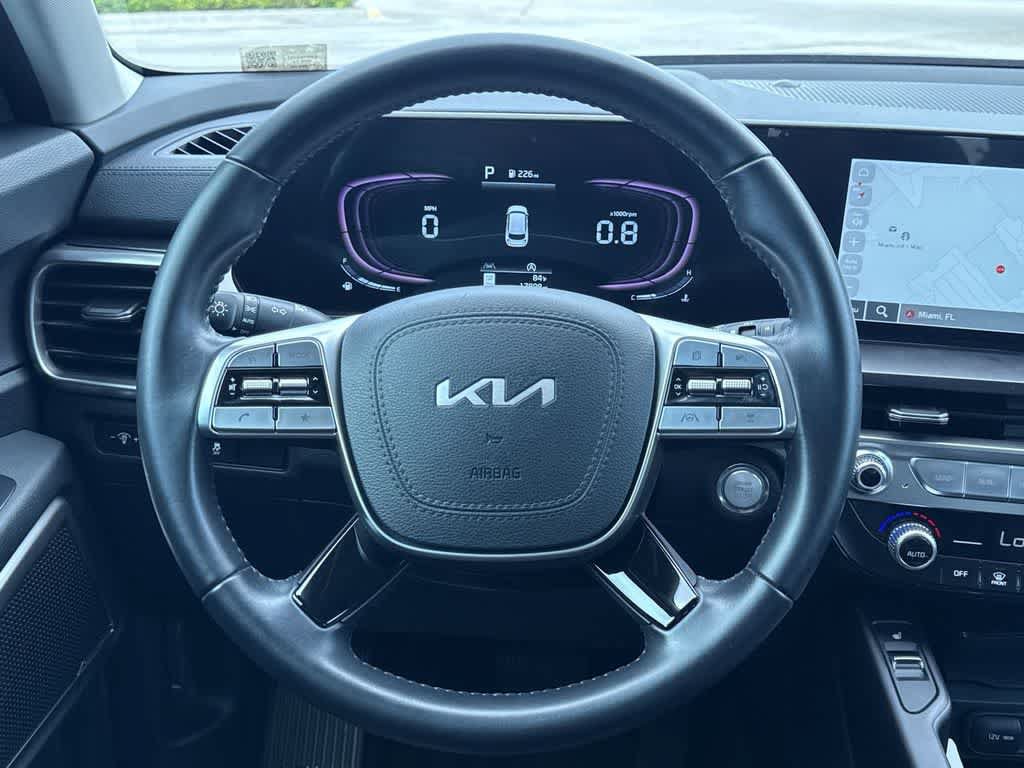 Certified 2024 Kia Telluride S FWD image 15
