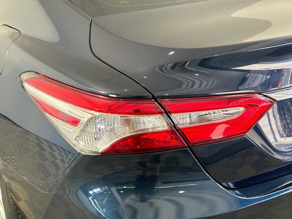 Used 2019 Toyota Camry LE FWD image 34