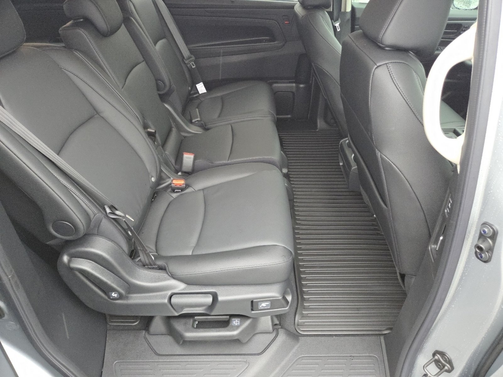 Certified 2026 Honda Odyssey EX-L image 23