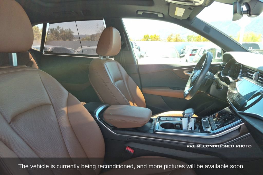 Used 2023 Audi Q8 Premium Plus w/ Premium Plus Package AWD/4WD image 15